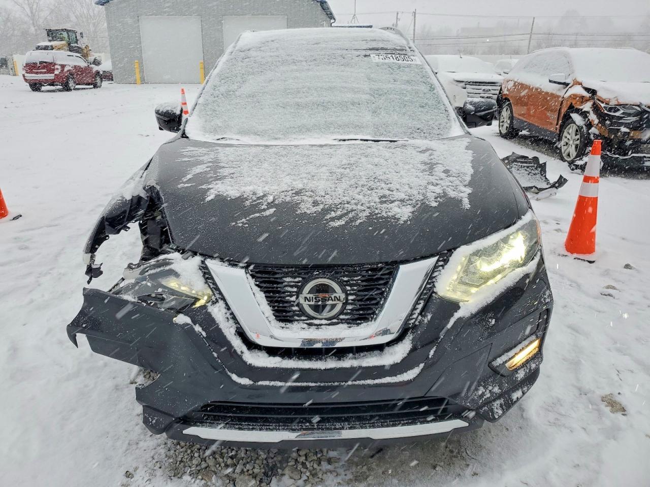 2020 Nissan Rogue S - Фото 5