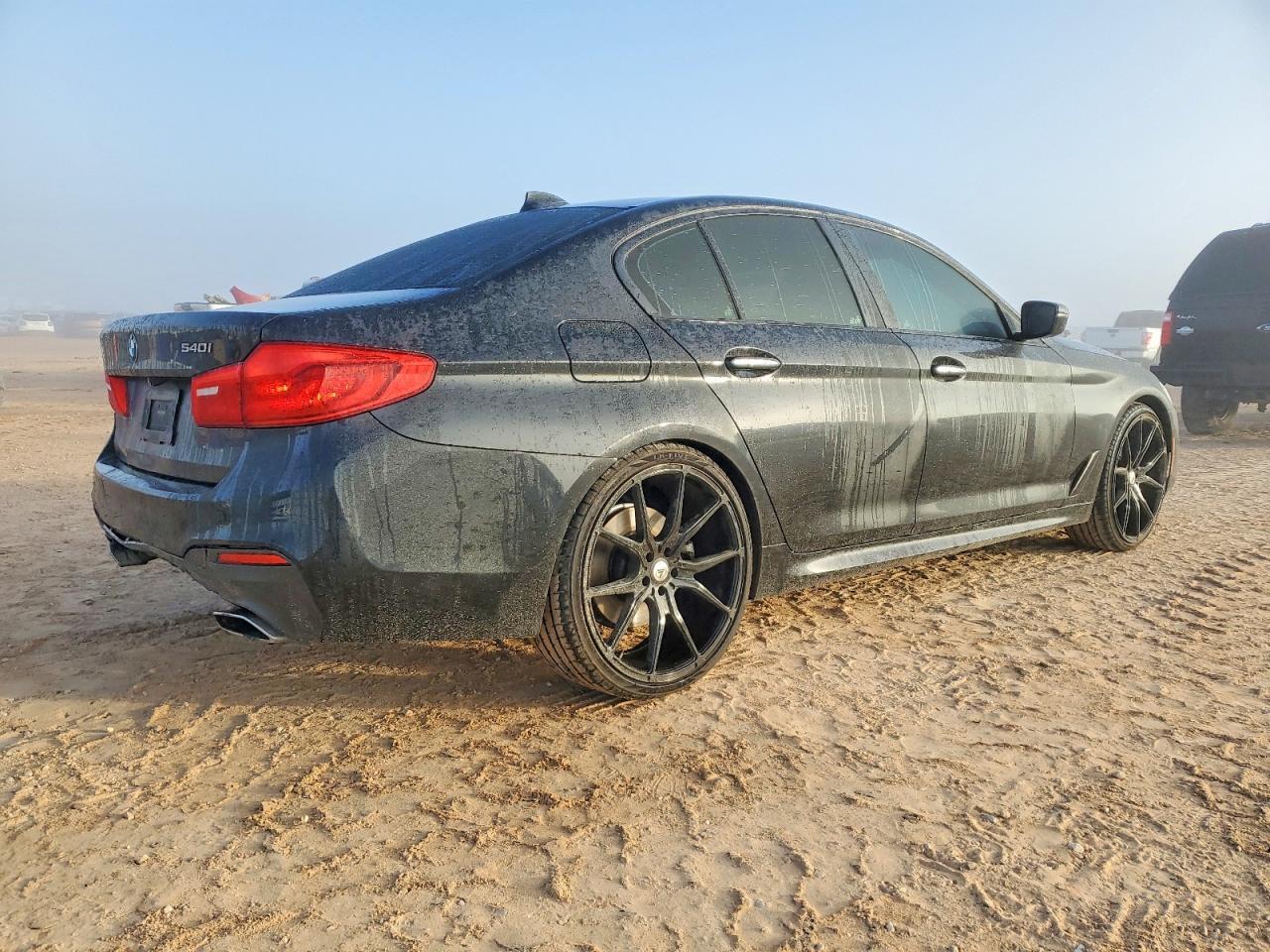 2018 BMW 540 I - Фото 3
