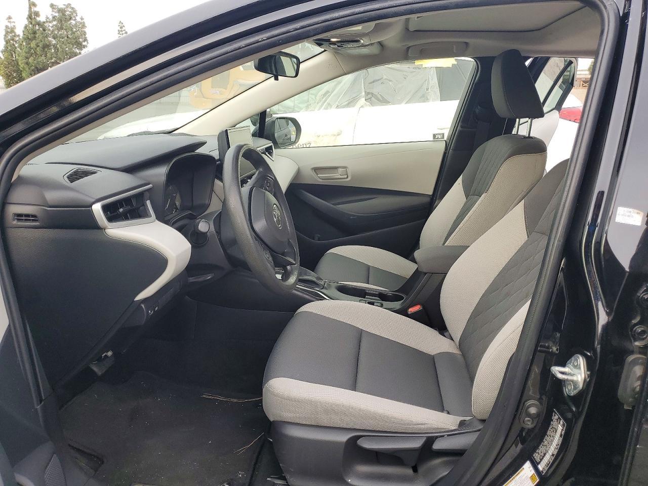 2023 Toyota Corolla Le - Image 7