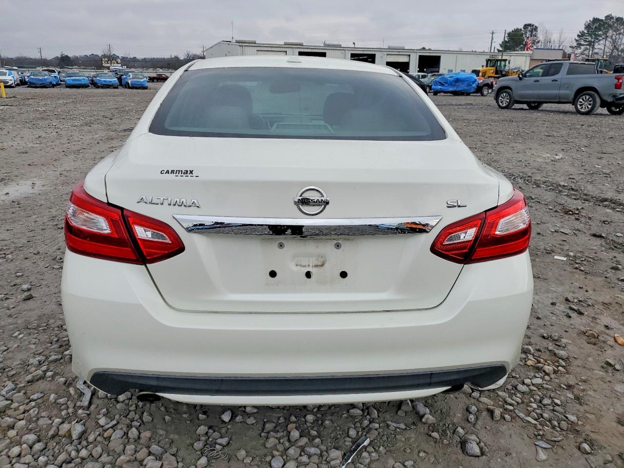 2017 Nissan Altima 2.5 - Фото 6