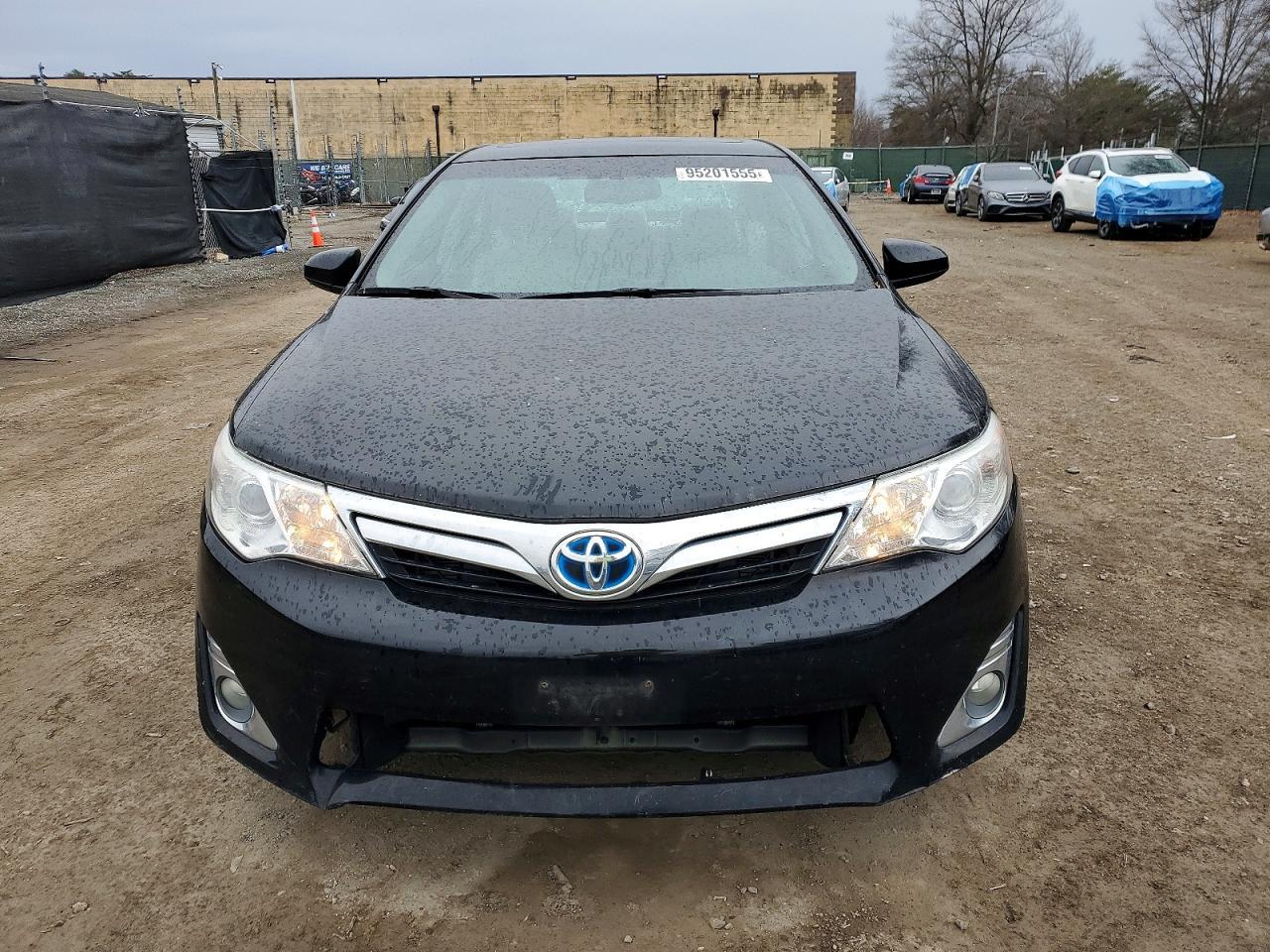 2012 Toyota Camry - Image 5