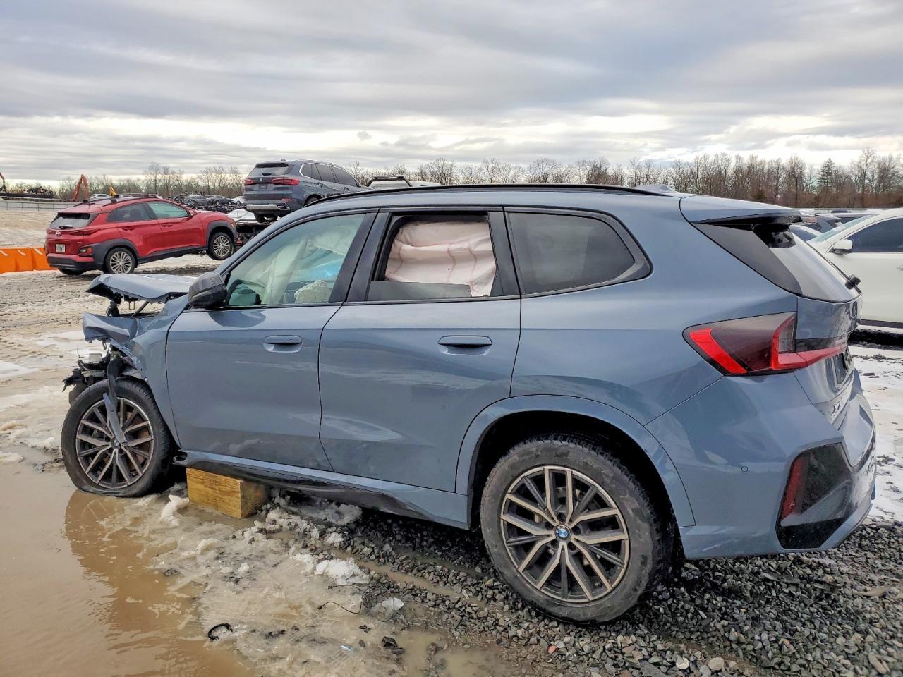 2023 BMW X1 xDrive28I - Фото 2