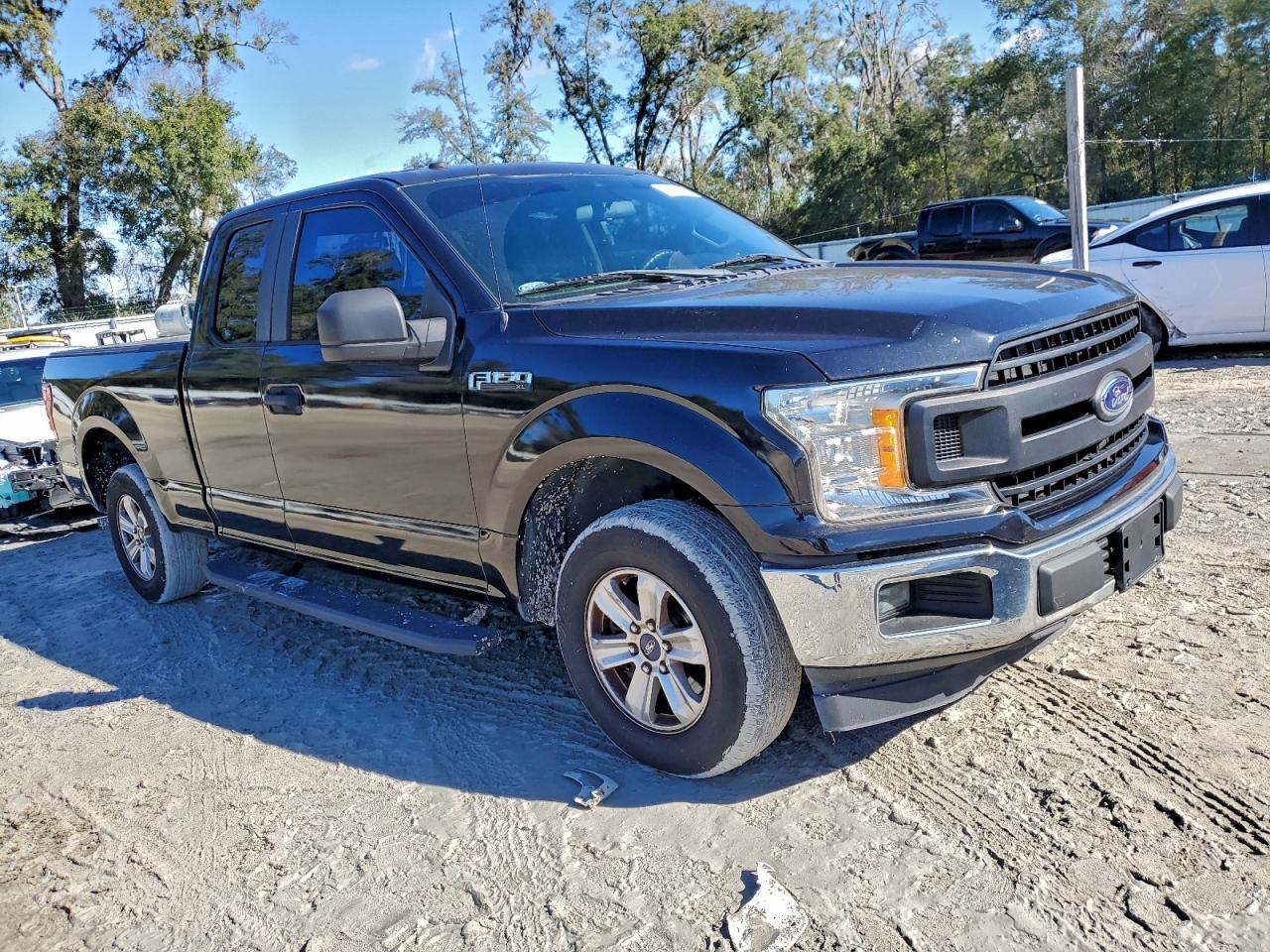 2019 Ford F150 Super Cab - Фото 4