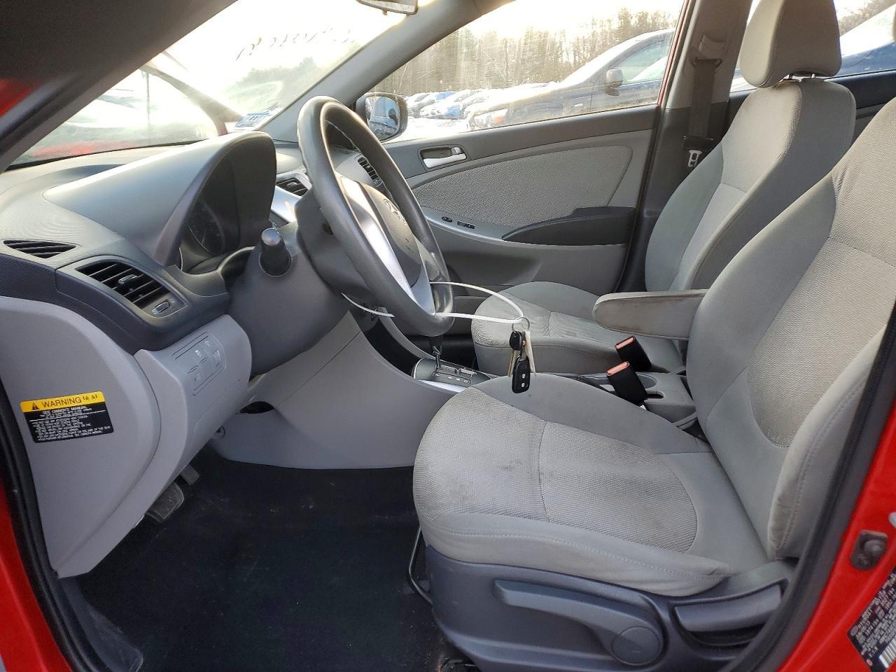 2013 Hyundai Accent Gls - Image 7