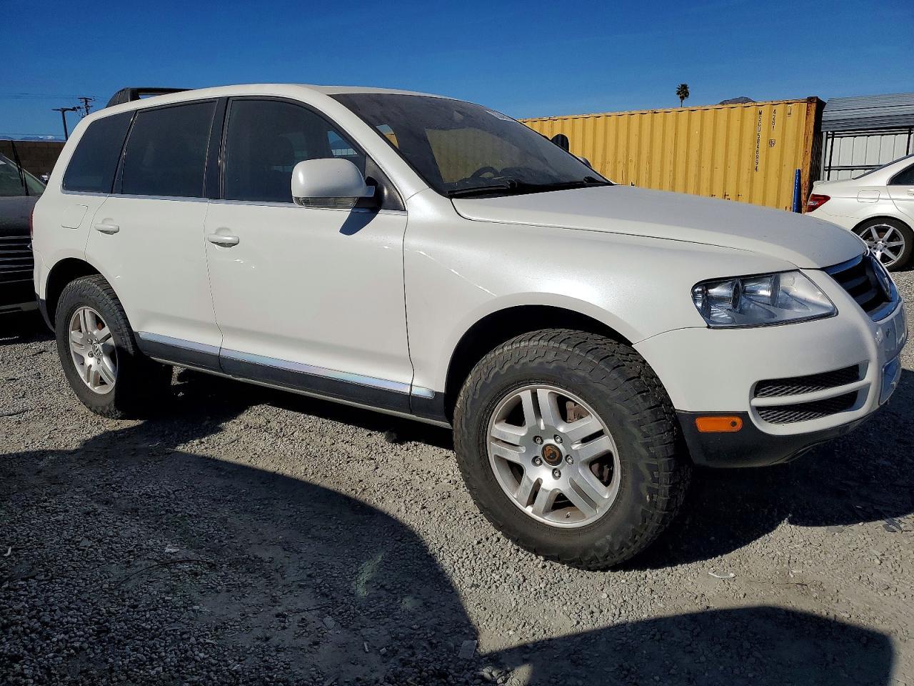 2004 Volkswagen Touareg 4.2 - Image 4
