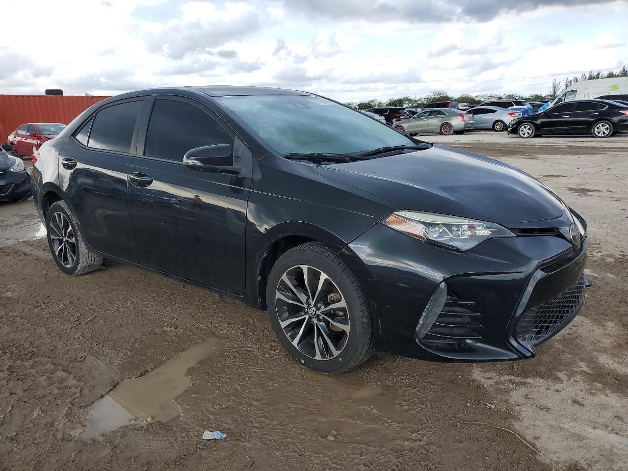 2019 Toyota Corolla Se - Image 4