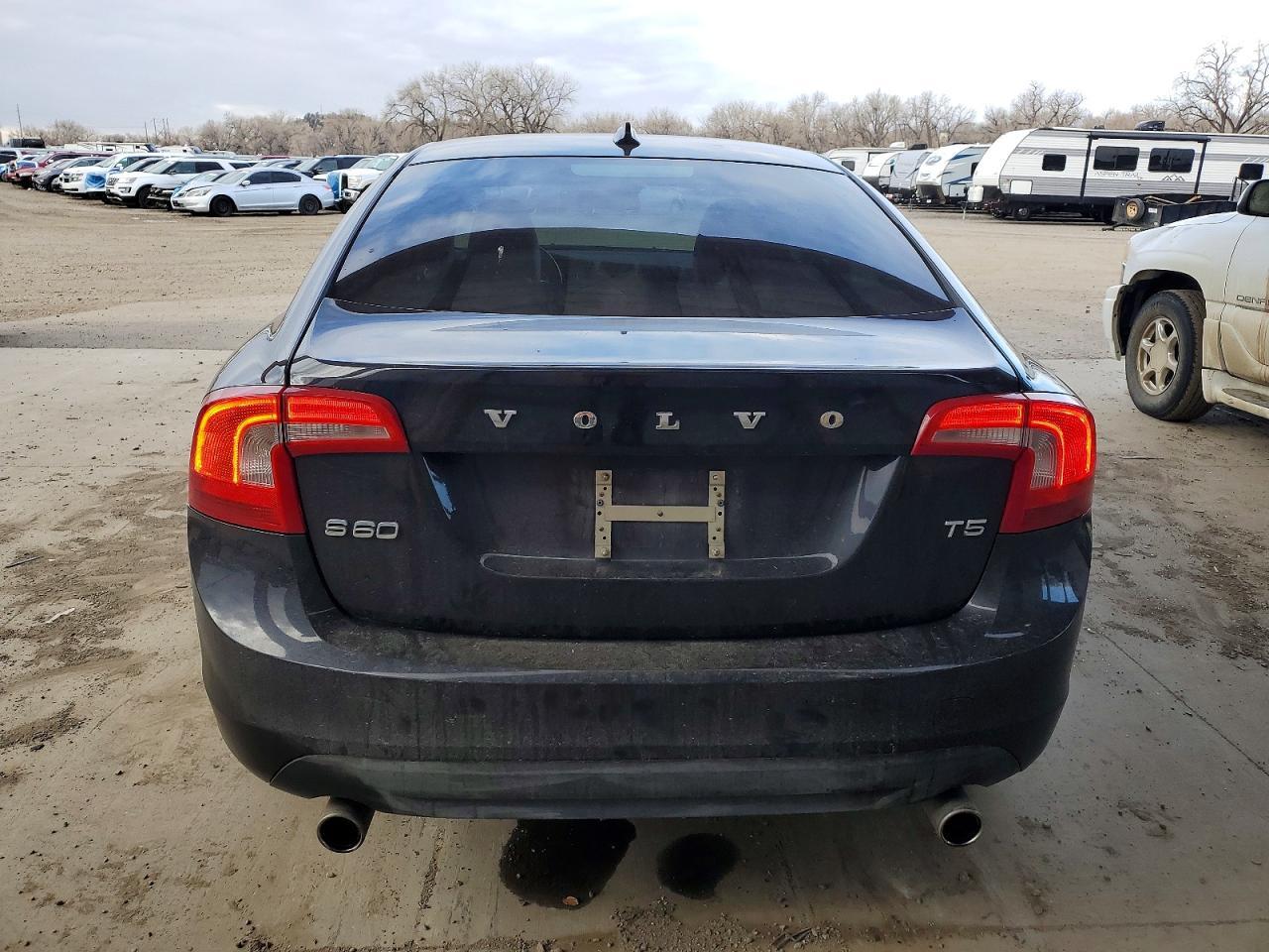 2012 Volvo S60 T5 - Image 6