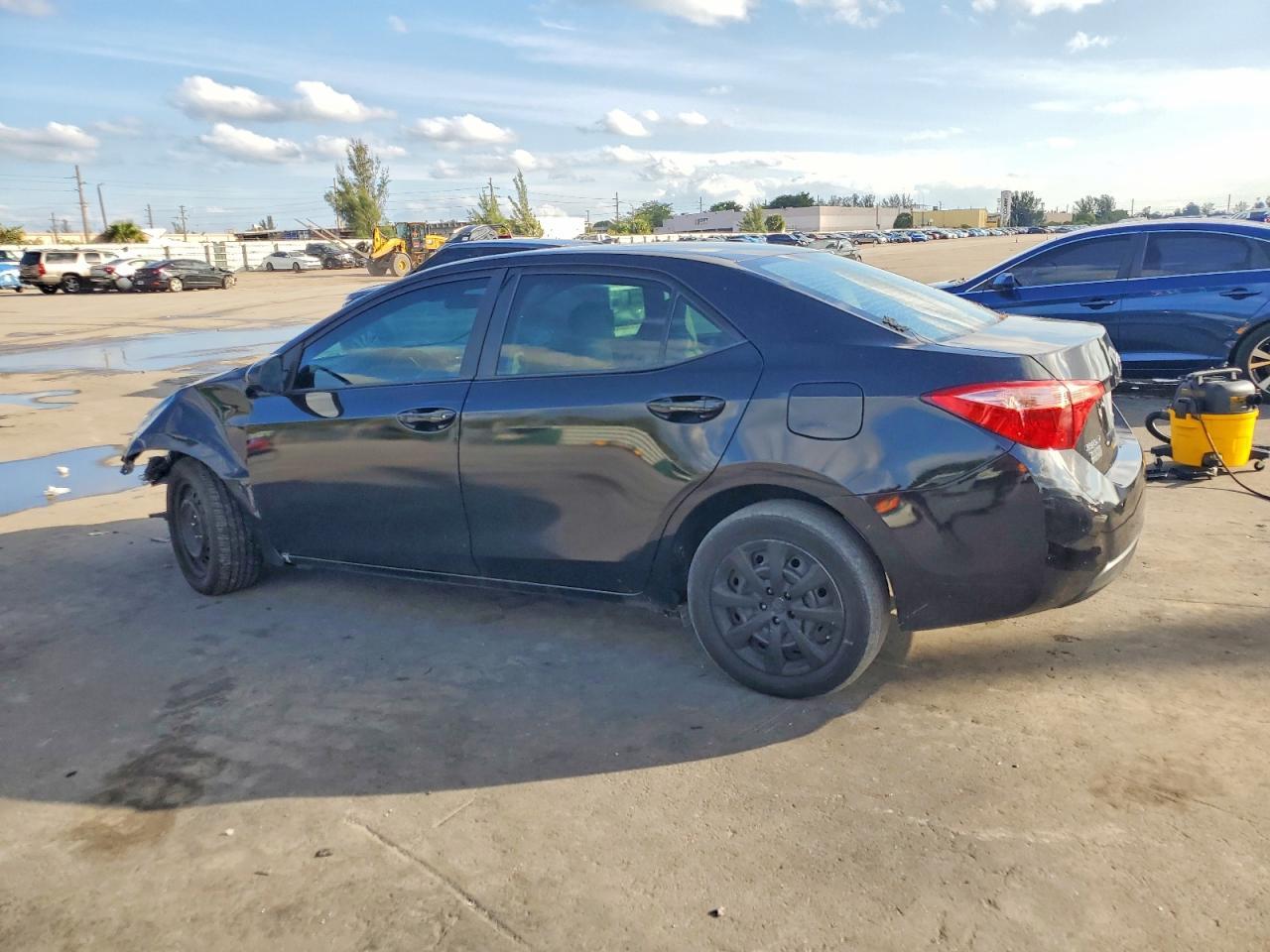 2018 Toyota Corolla L - Image 2