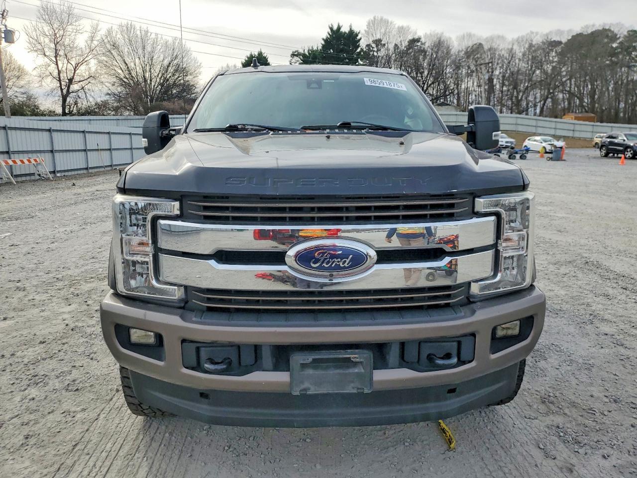 2019 Ford F250 Super Duty - Фото 5