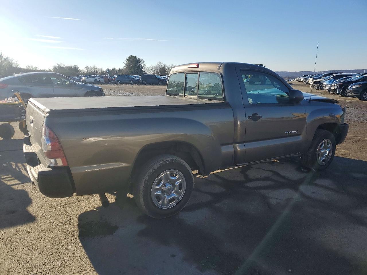 2009 Toyota Tacoma - Image 3