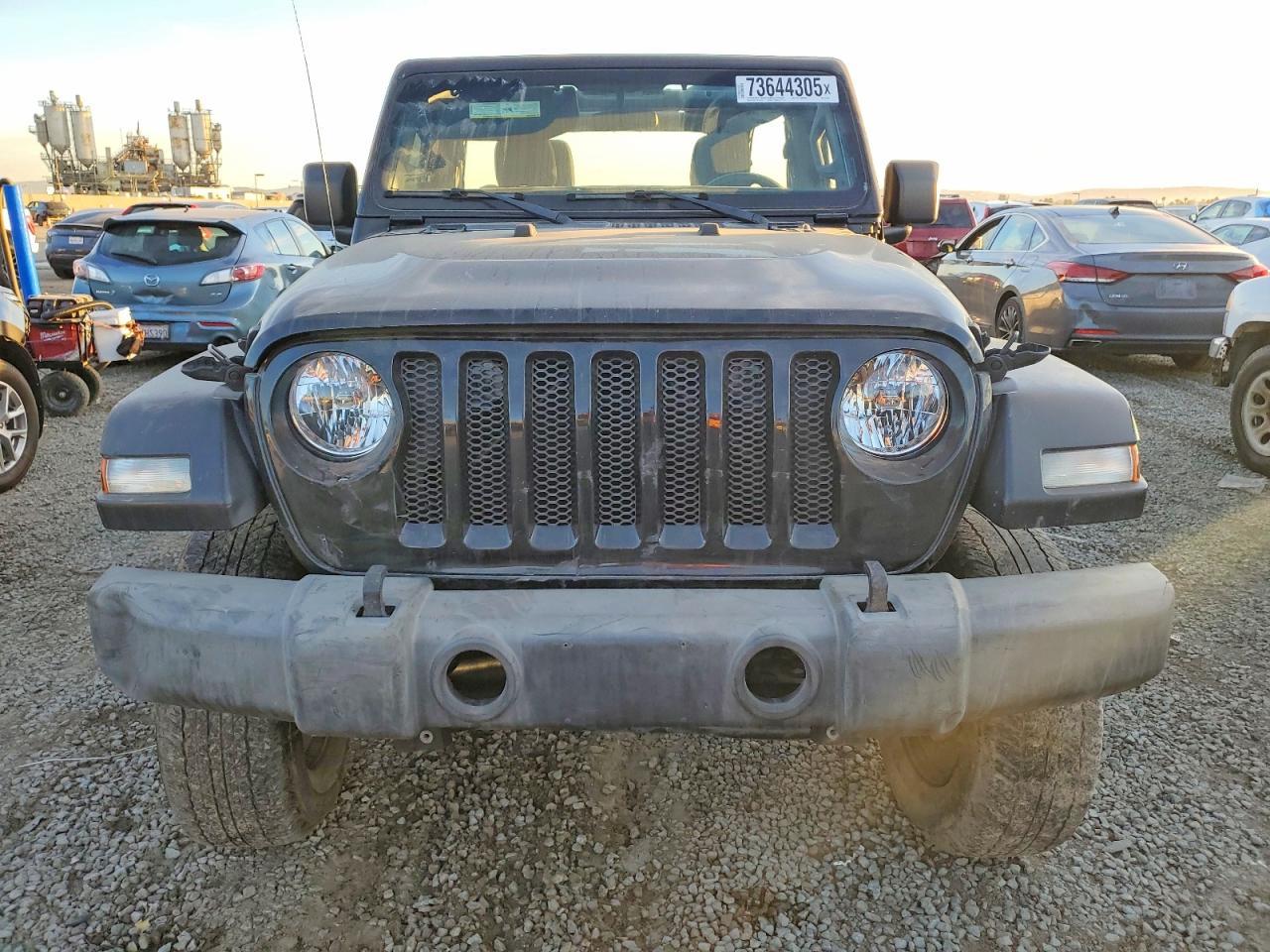 2020 Jeep Wrangler Unlimited Sport - Фото 5