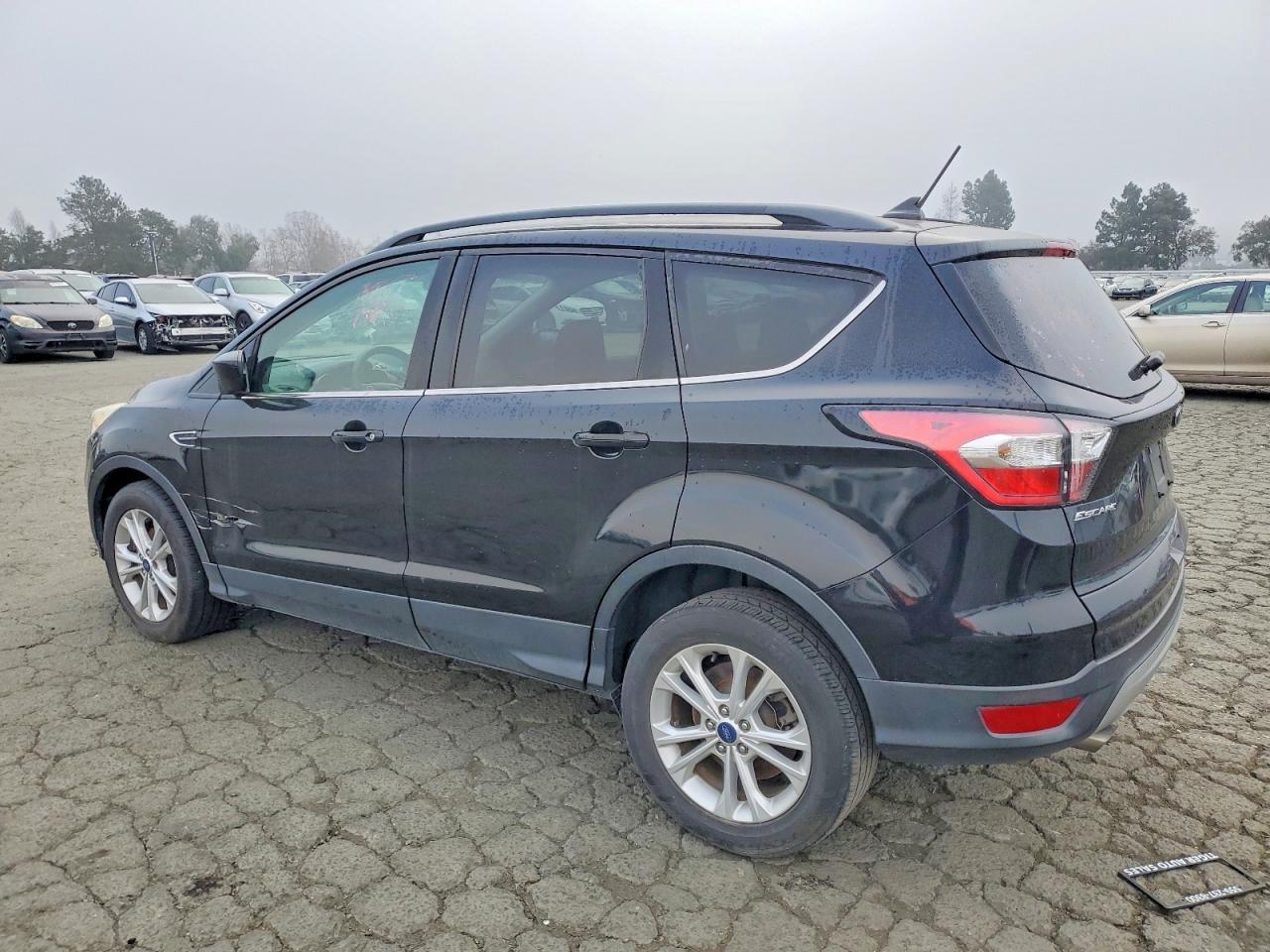 2018 Ford Escape Se - Фото 2