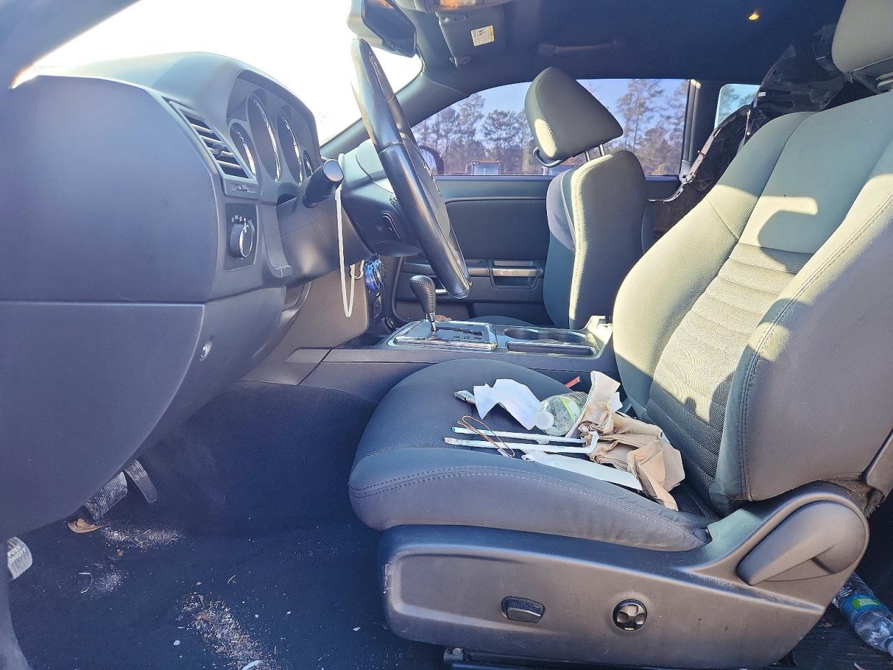 2012 Dodge Challenger Sxt - Фото 7