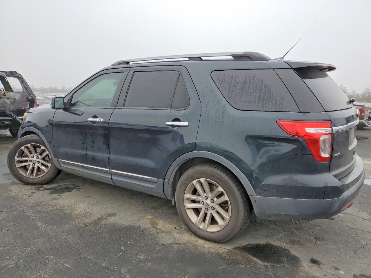 2014 Ford Explorer Xlt - Фото 2