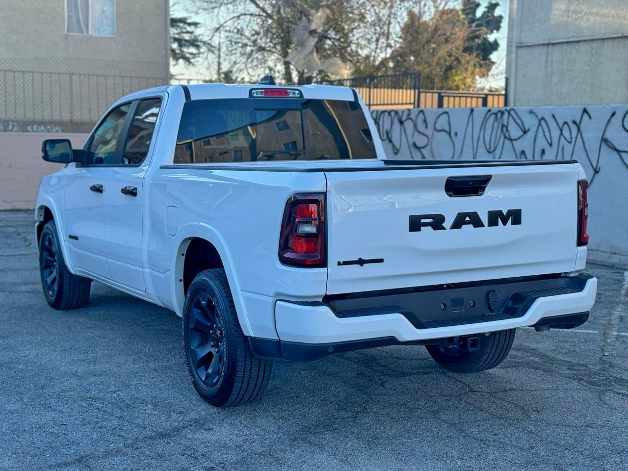 2025 Ram 1500 Big Horn/Lone Star - Image 4