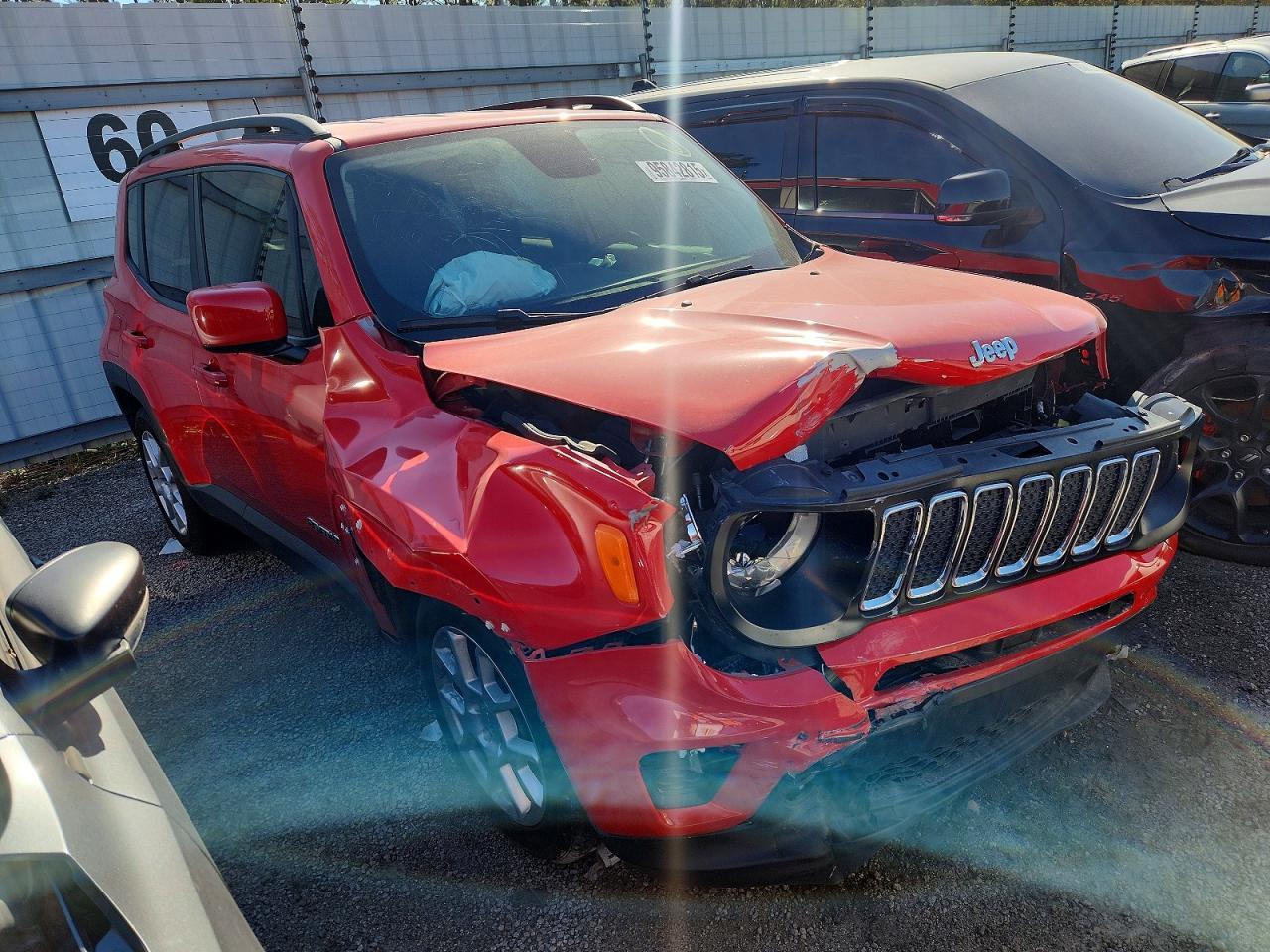 2019 Jeep Renegade Latitude - Image 4