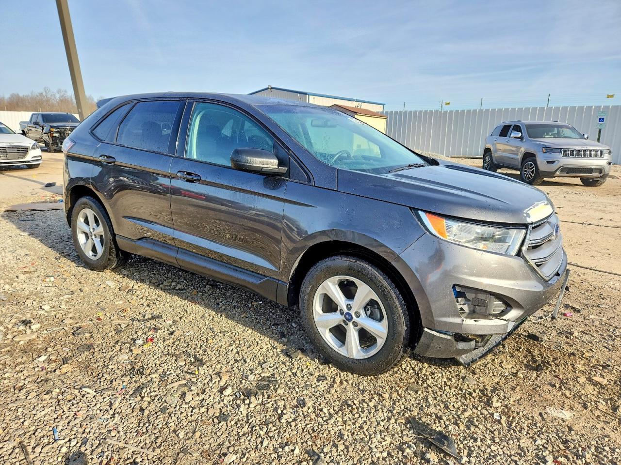 2018 Ford Edge Se - Фото 4