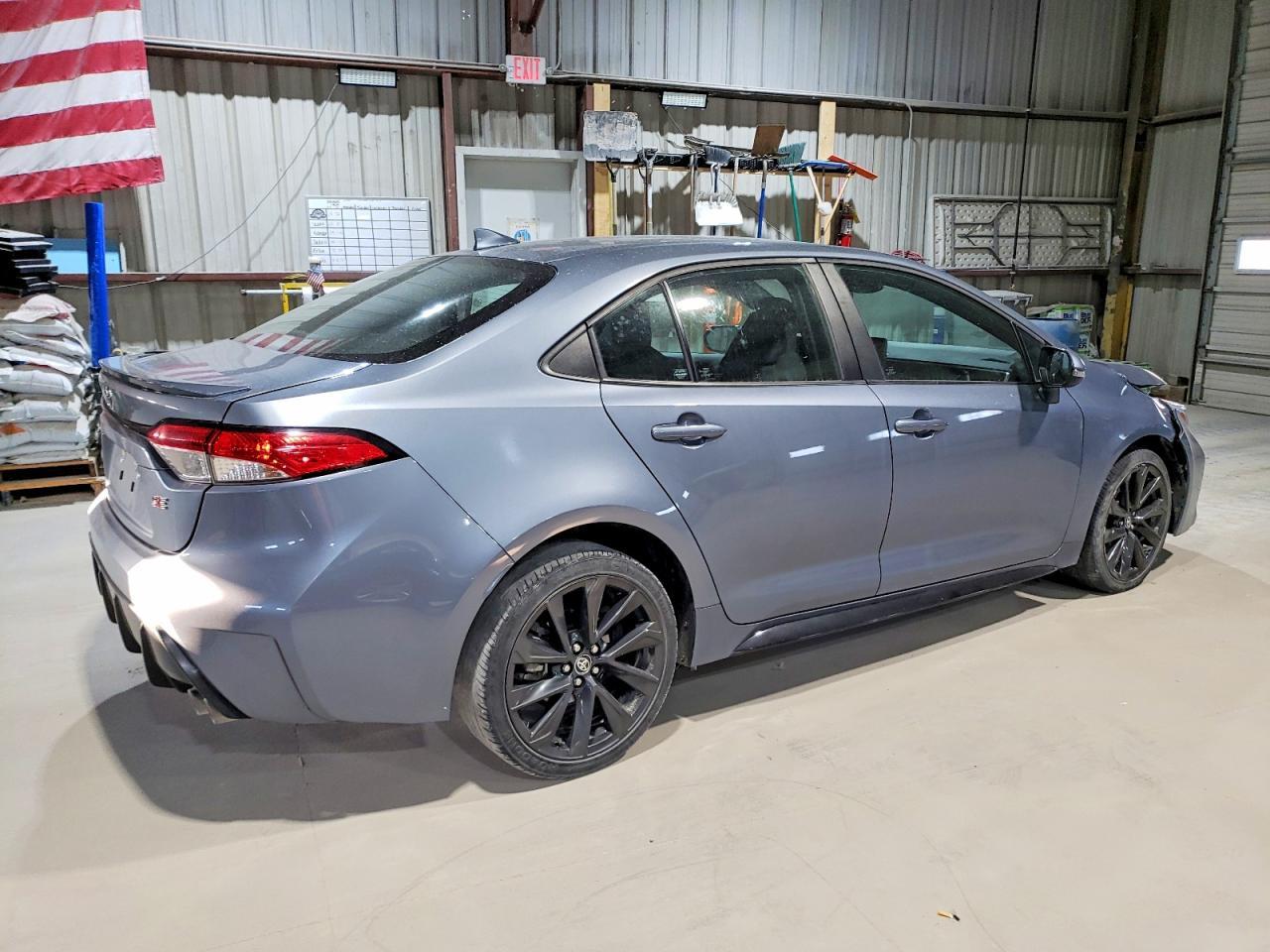 2023 Toyota Corolla Se - Фото 3