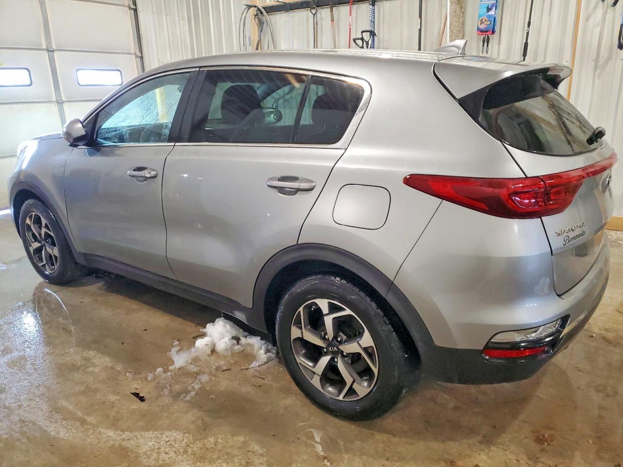 2020 Kia Sportage Lx - Фото 2