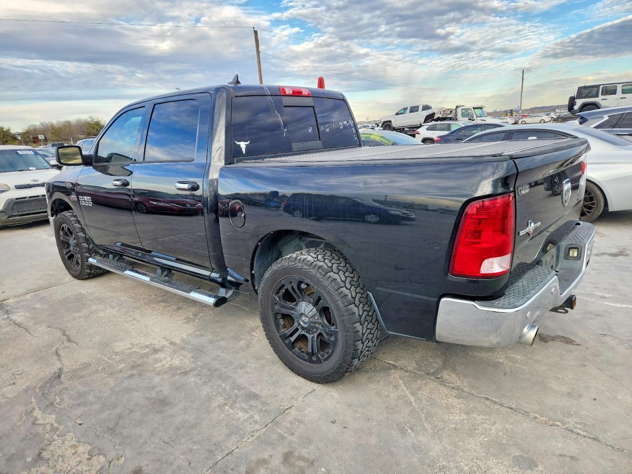 2016 Ram 1500 Slt - Image 2