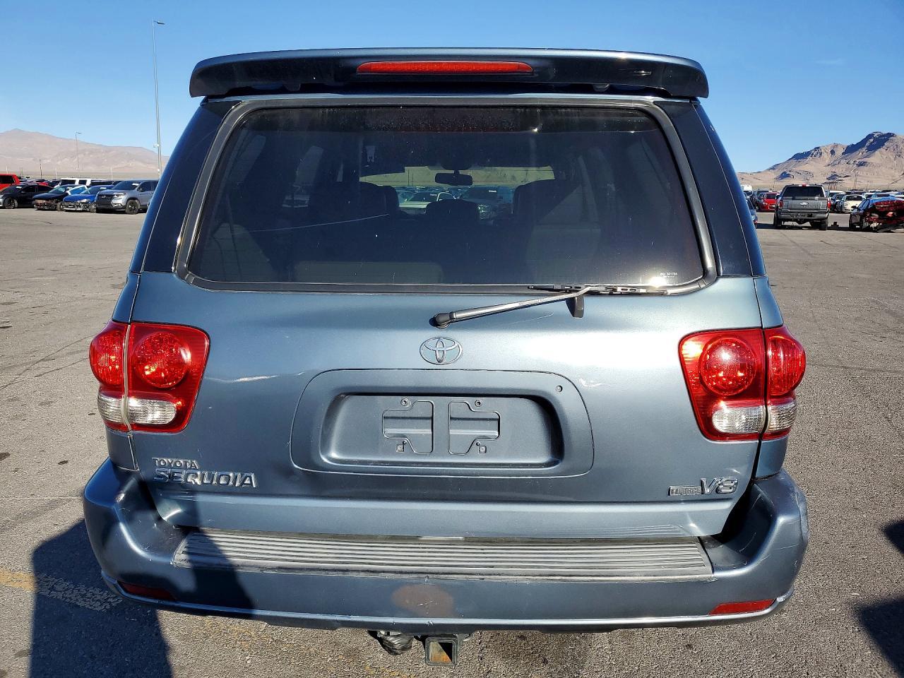 2007 Toyota Sequoia Limited - Image 6