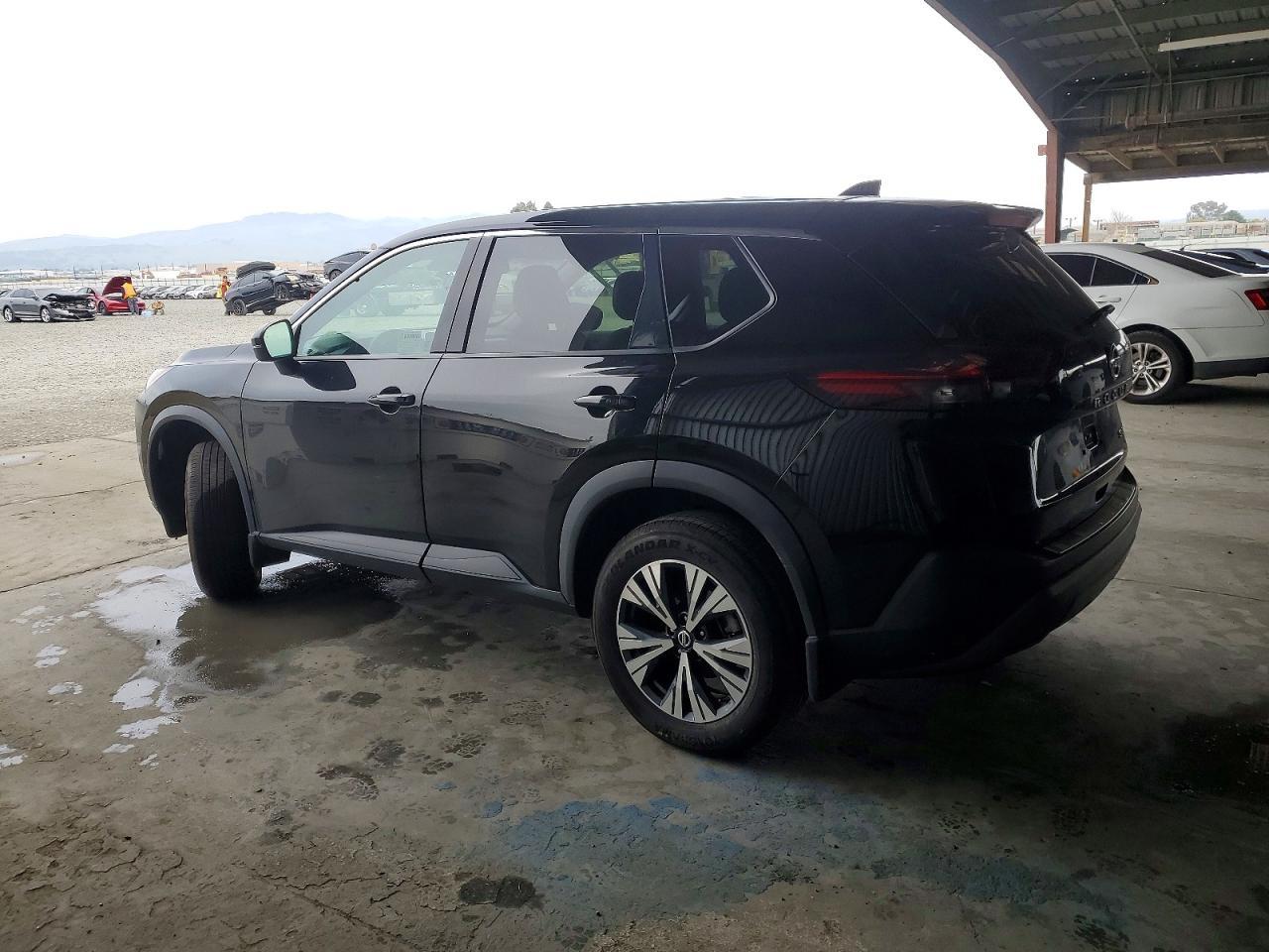 2021 Nissan Rogue Sv - Фото 2