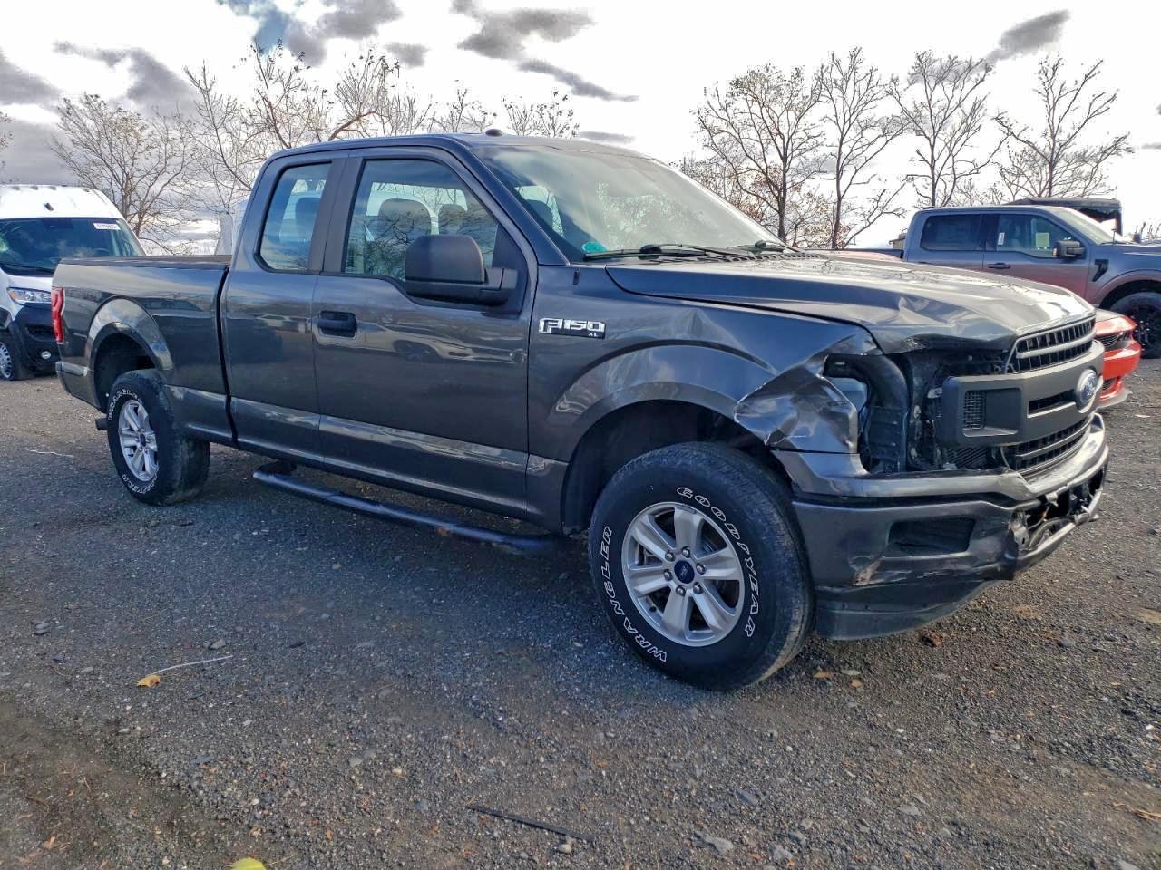 2019 Ford F150 Super Cab - Фото 4