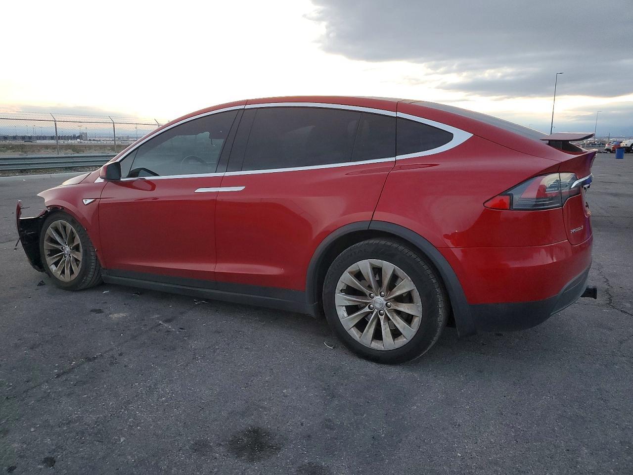 2016 Tesla Model X - Image 2