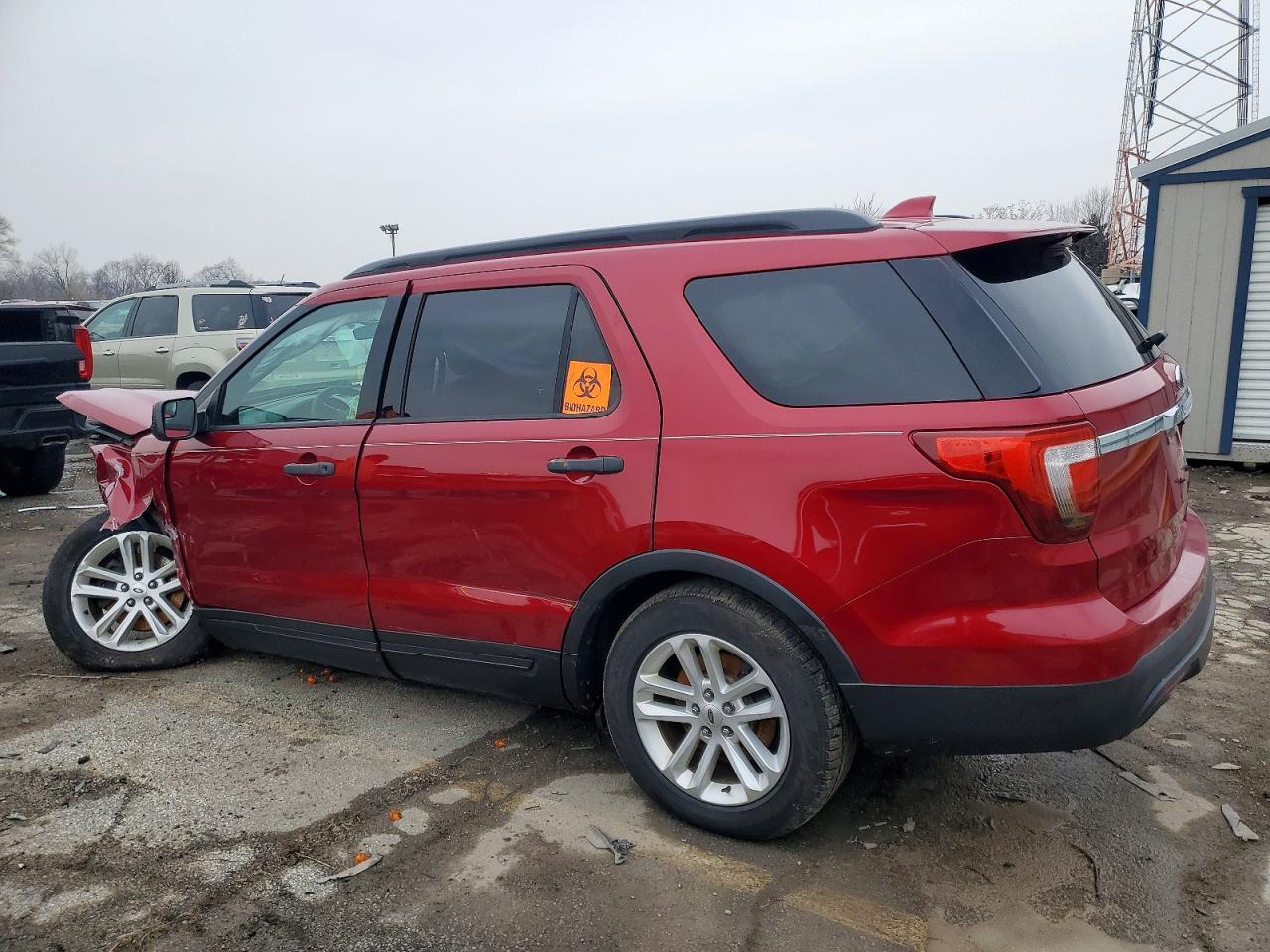 2016 Ford Explorer - Image 2