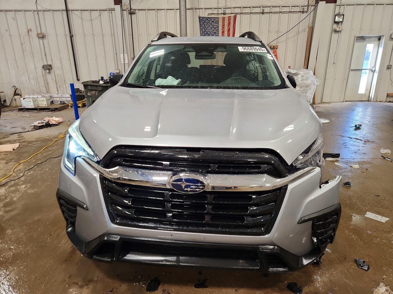 2023 Subaru Ascent - Фото 5