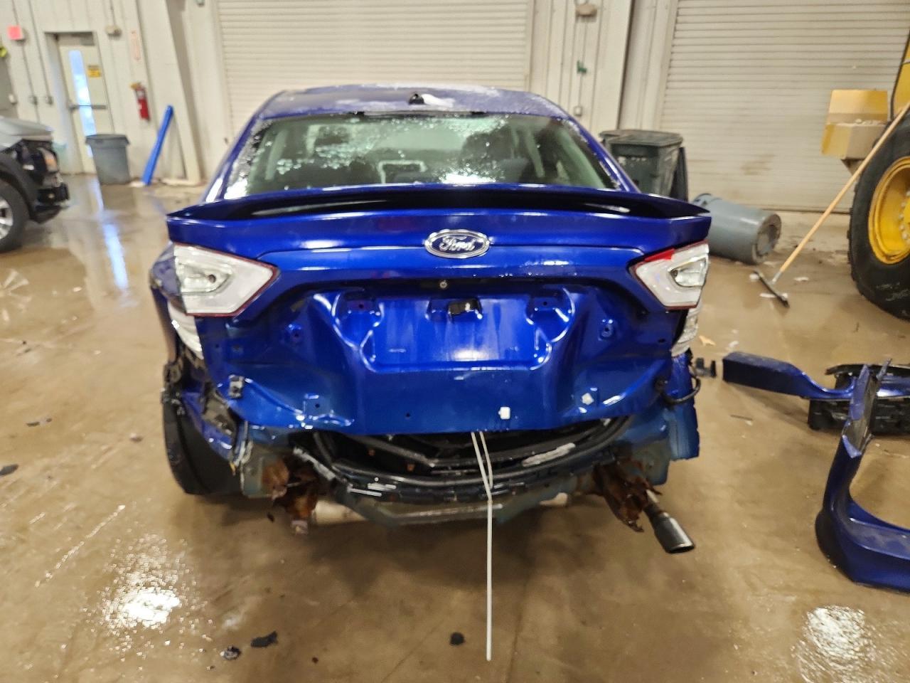 2013 Ford Fusion Se - Фото 6