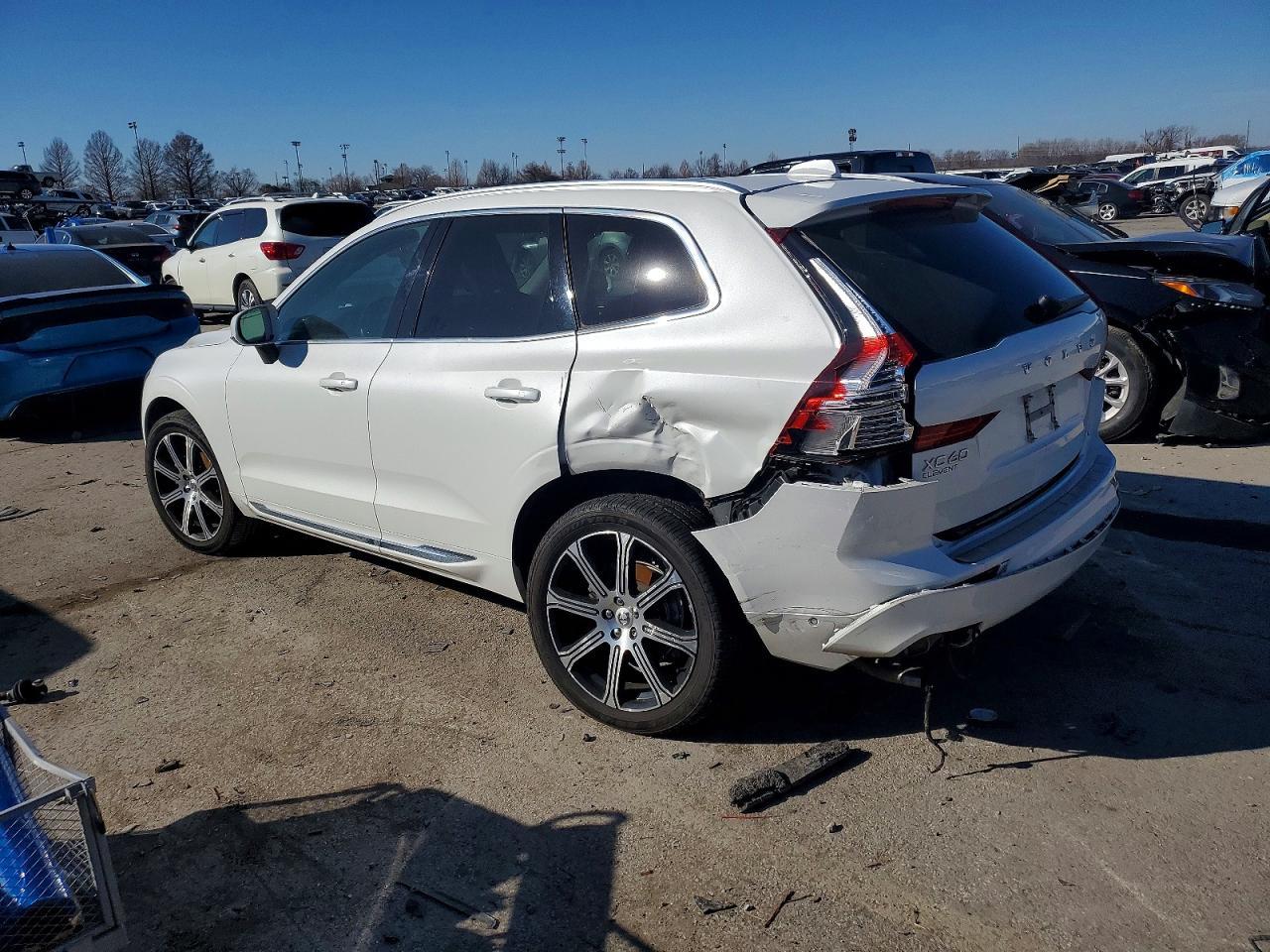 2020 Volvo Xc60 T5 Inscription - Image 2