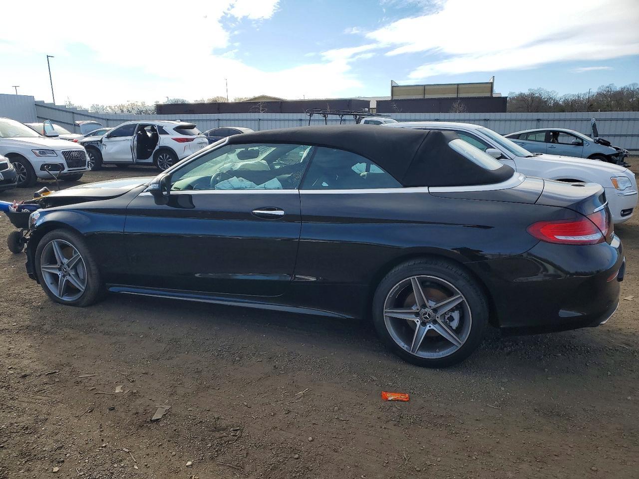 2018 Mercedes-Benz C 300 4Matic - Фото 2