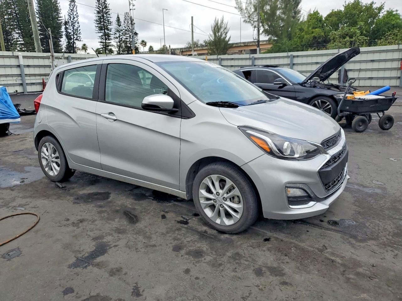 2021 Chevrolet Spark 1Lt - Image 4