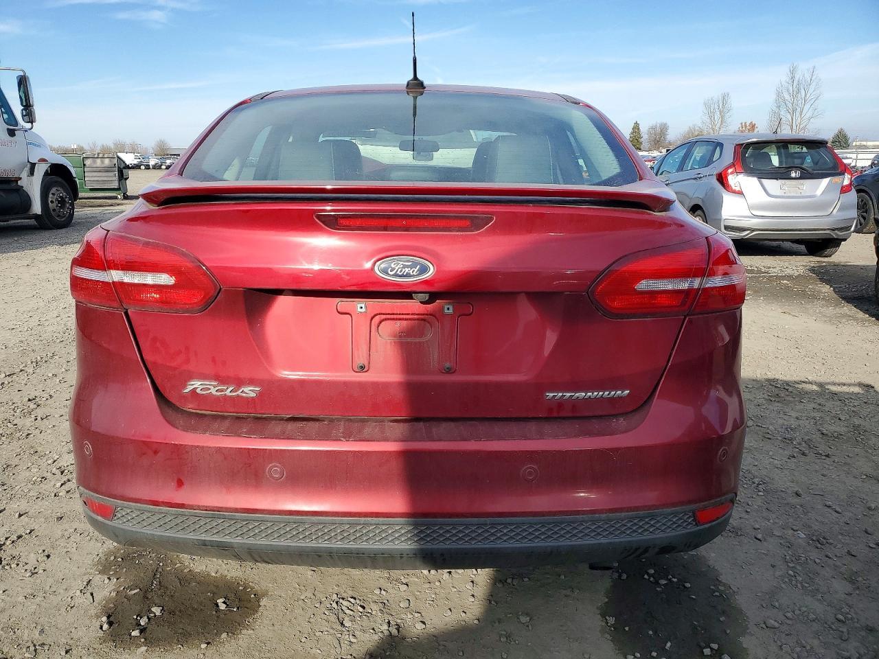 2016 Ford Focus Titanium - Image 6