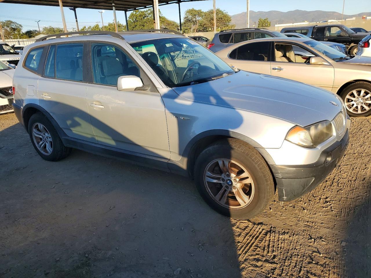 2005 BMW X3 3.0I - Image 4
