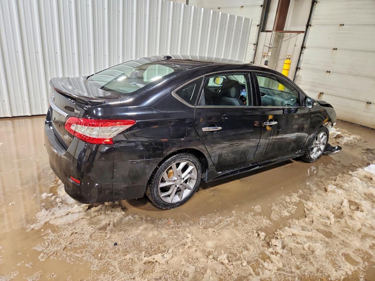2015 Nissan Sentra S - Фото 3