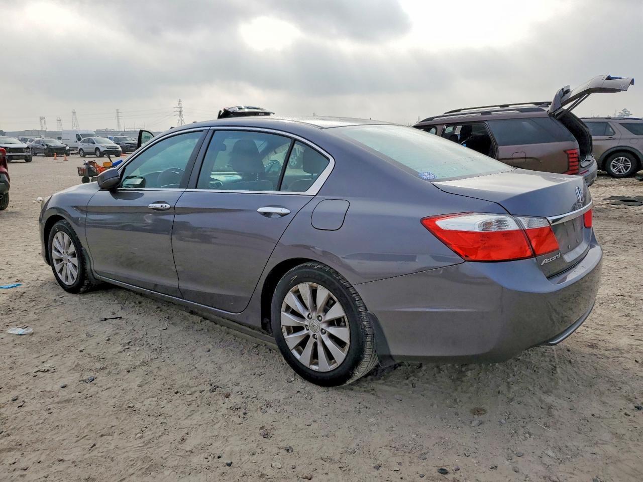 2013 Honda Accord Ex - Фото 2