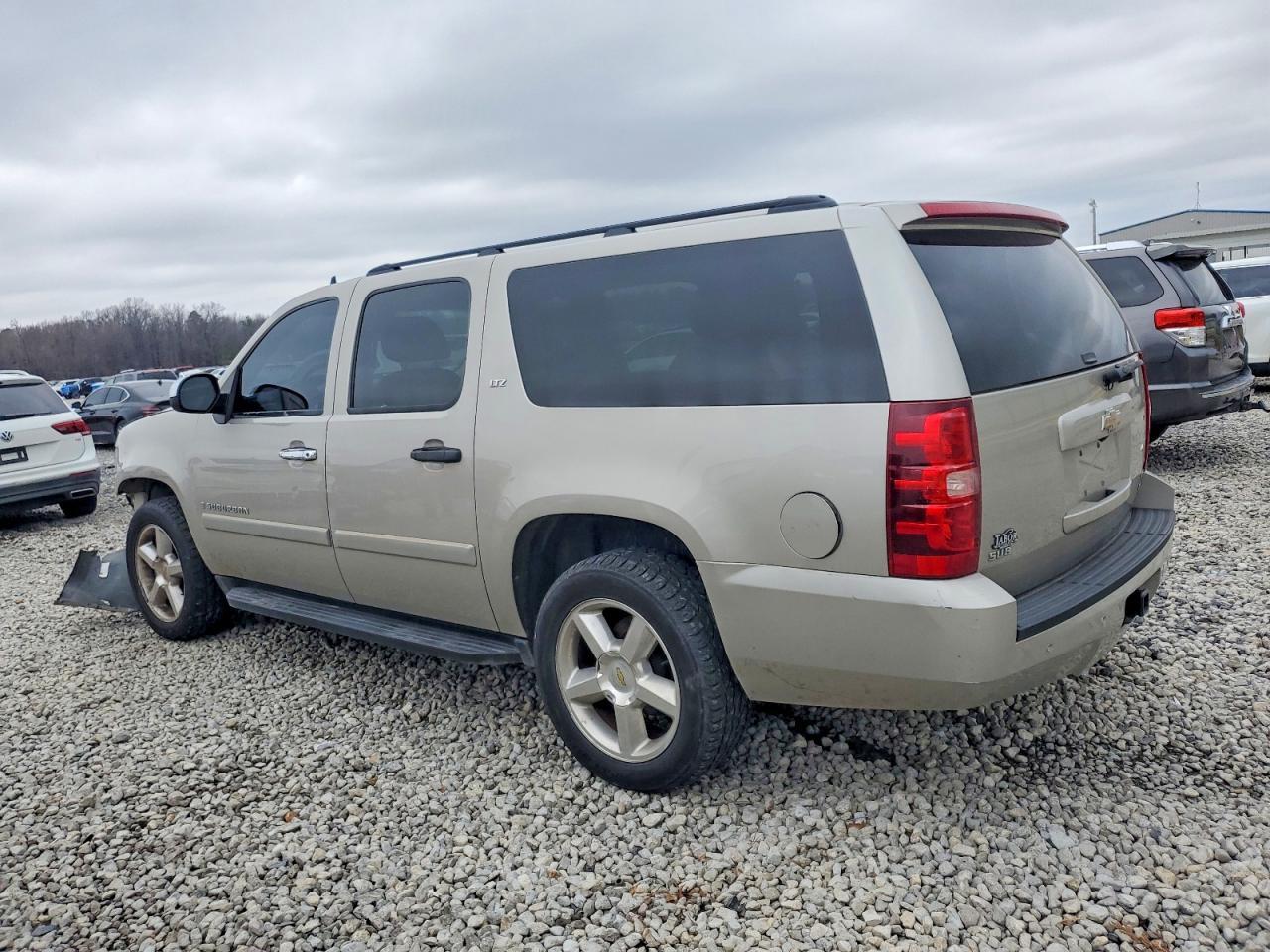 2008 Chevrolet Suburban K1500 Ls - Фото 2