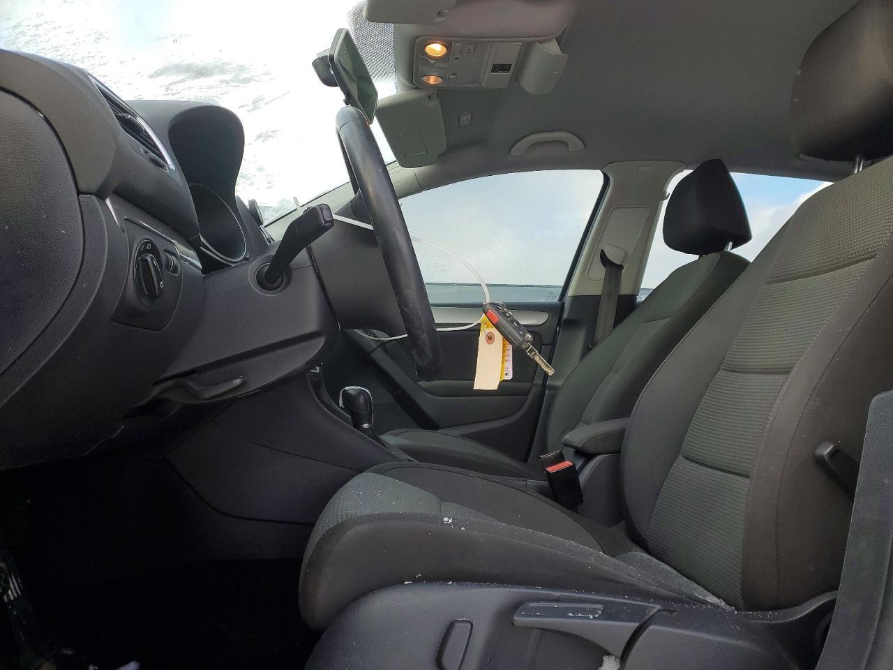 2013 Volkswagen Golf - Image 7
