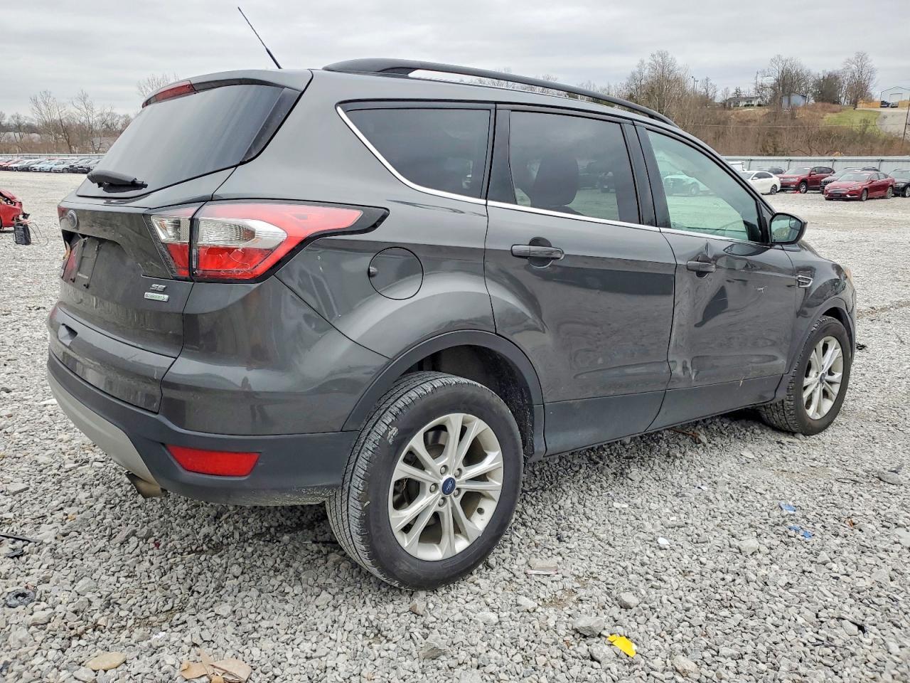 2018 Ford Escape Se - Image 3