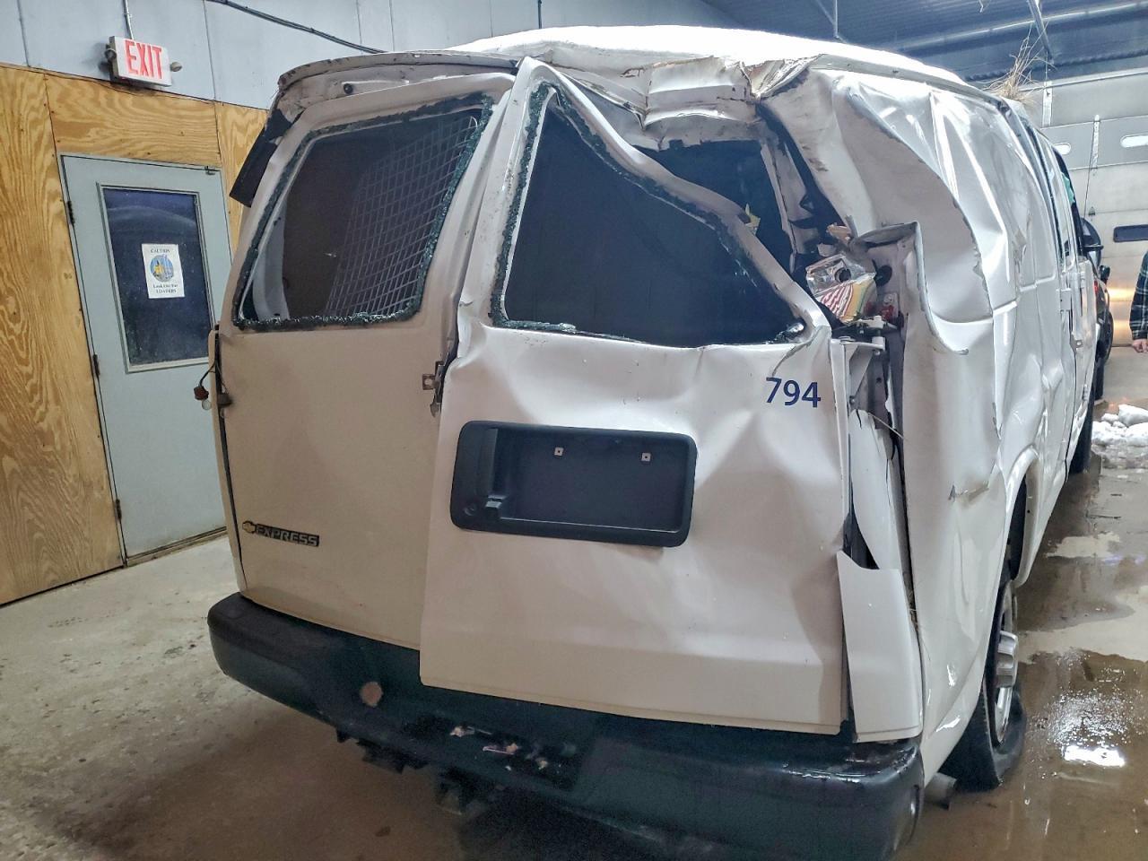 2023 Chevrolet Express G3500 Delivery Van - Image 6