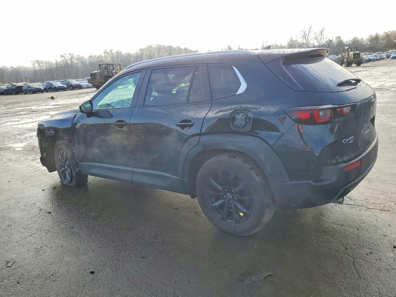 2025 Mazda Cx-50 Premium - Image 2