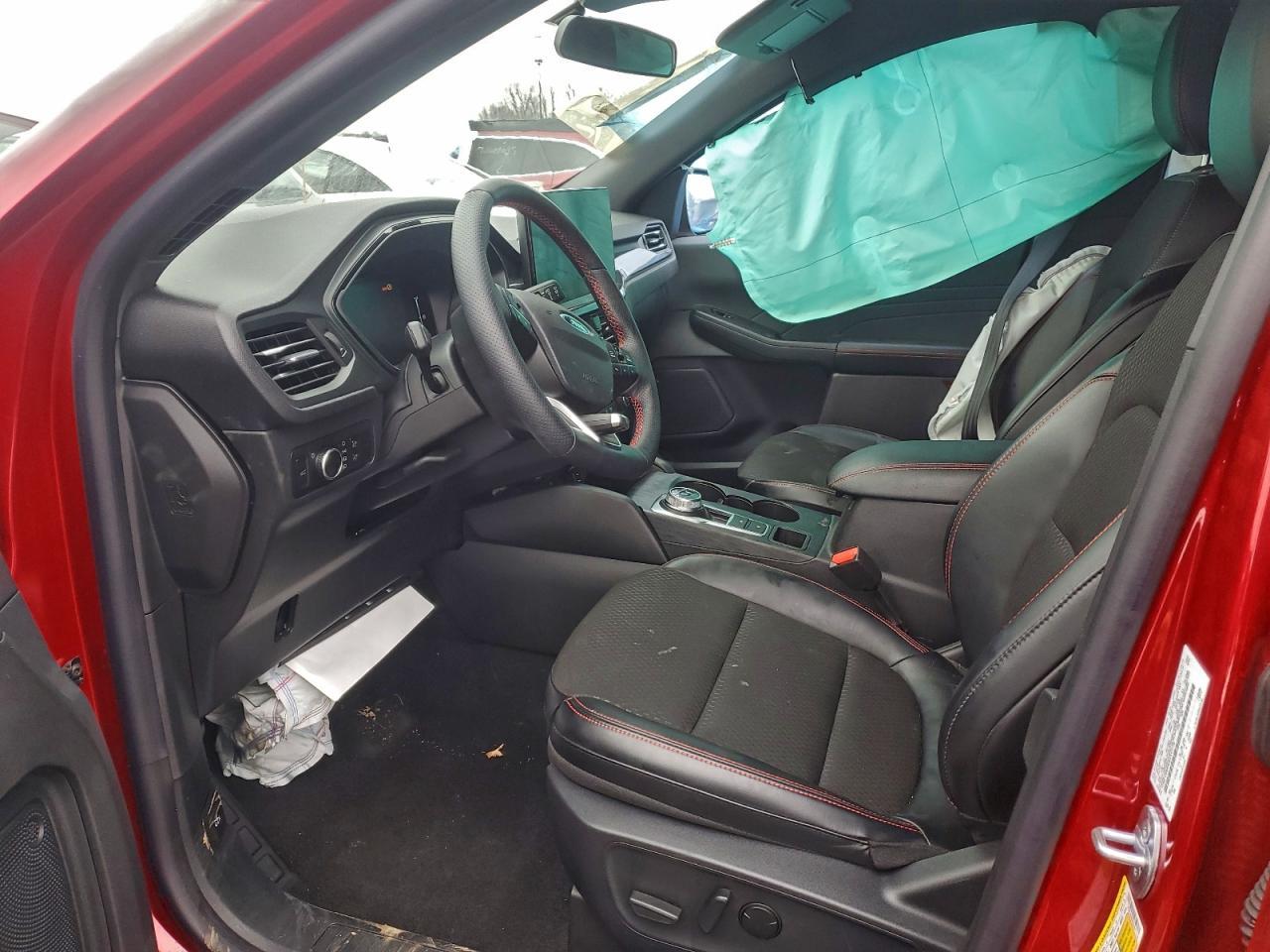 2025 Ford Escape St Line - Image 7