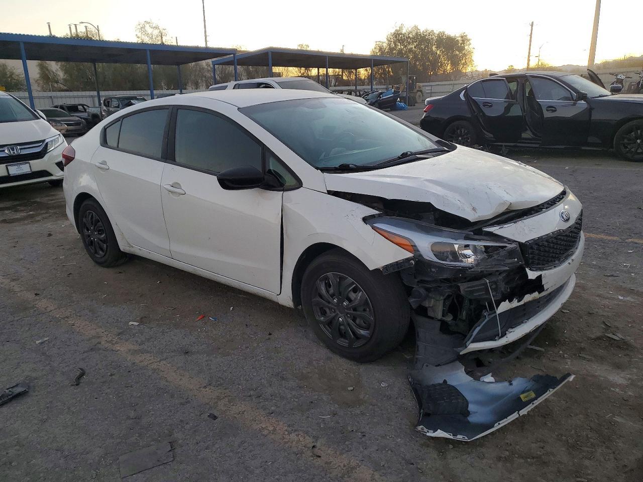 2018 Kia Forte Lx - Image 4