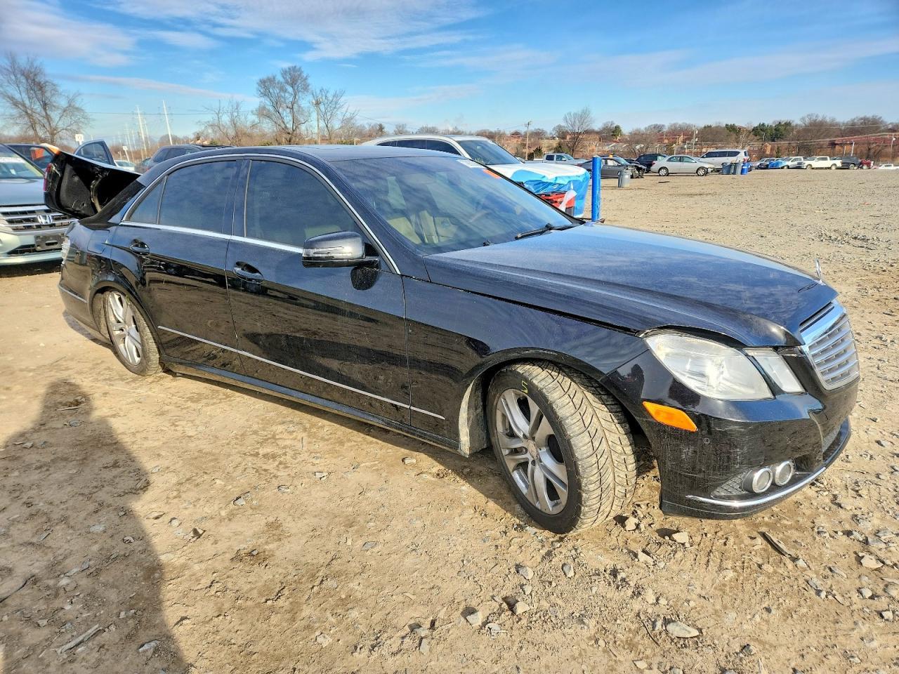 2010 Mercedes-Benz E 550 4Matic - Фото 4