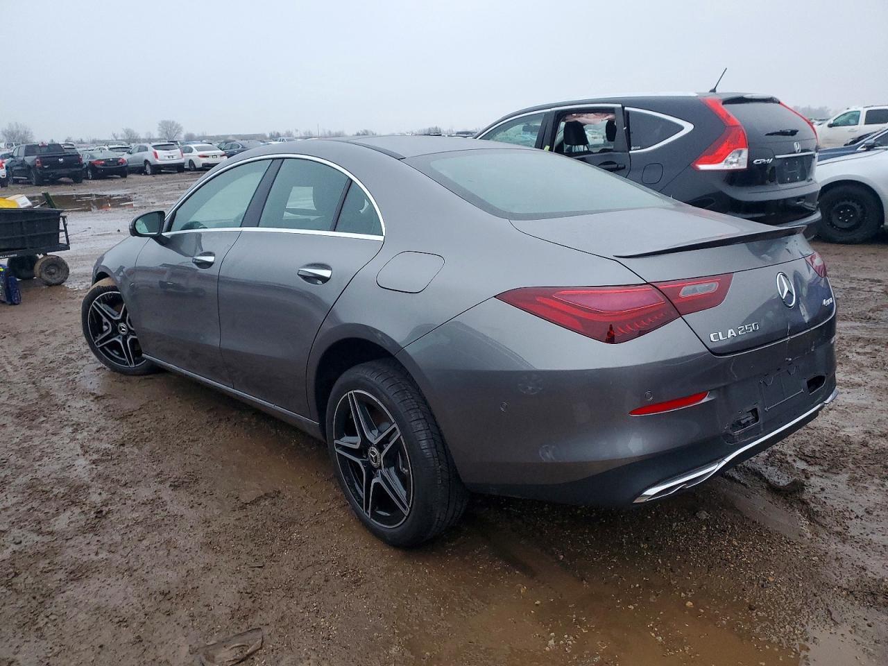 2026 Mercedes-Benz Cla 250 4Matic - Фото 2