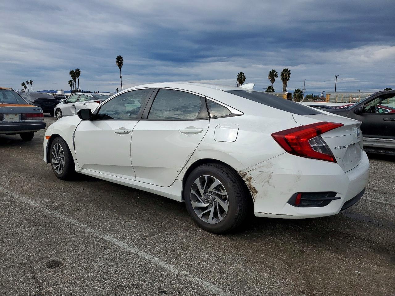 2017 Honda Civic Ex - Фото 2