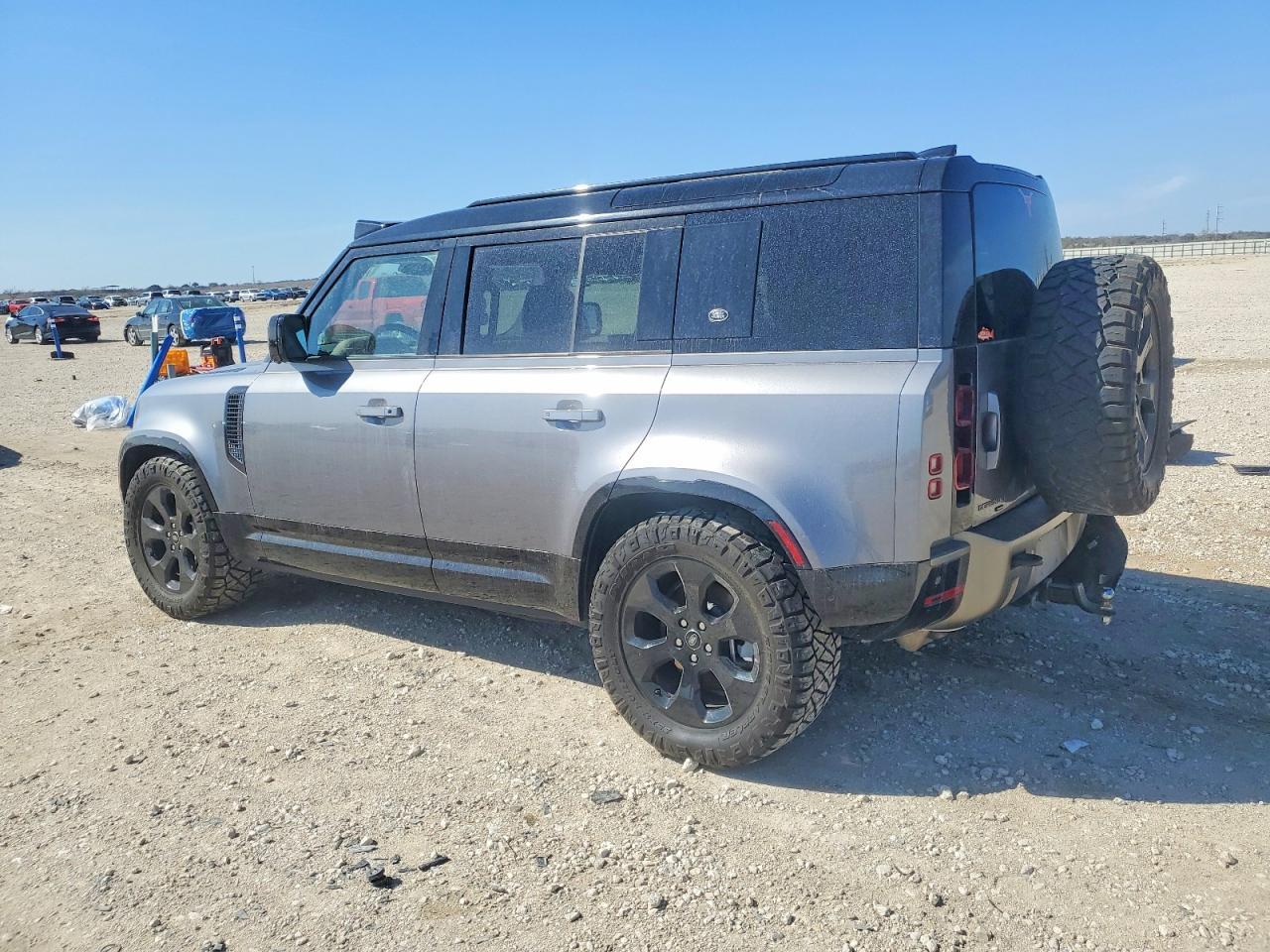 2022 Land Rover Defender 110 X-Dynamic Se - Фото 2