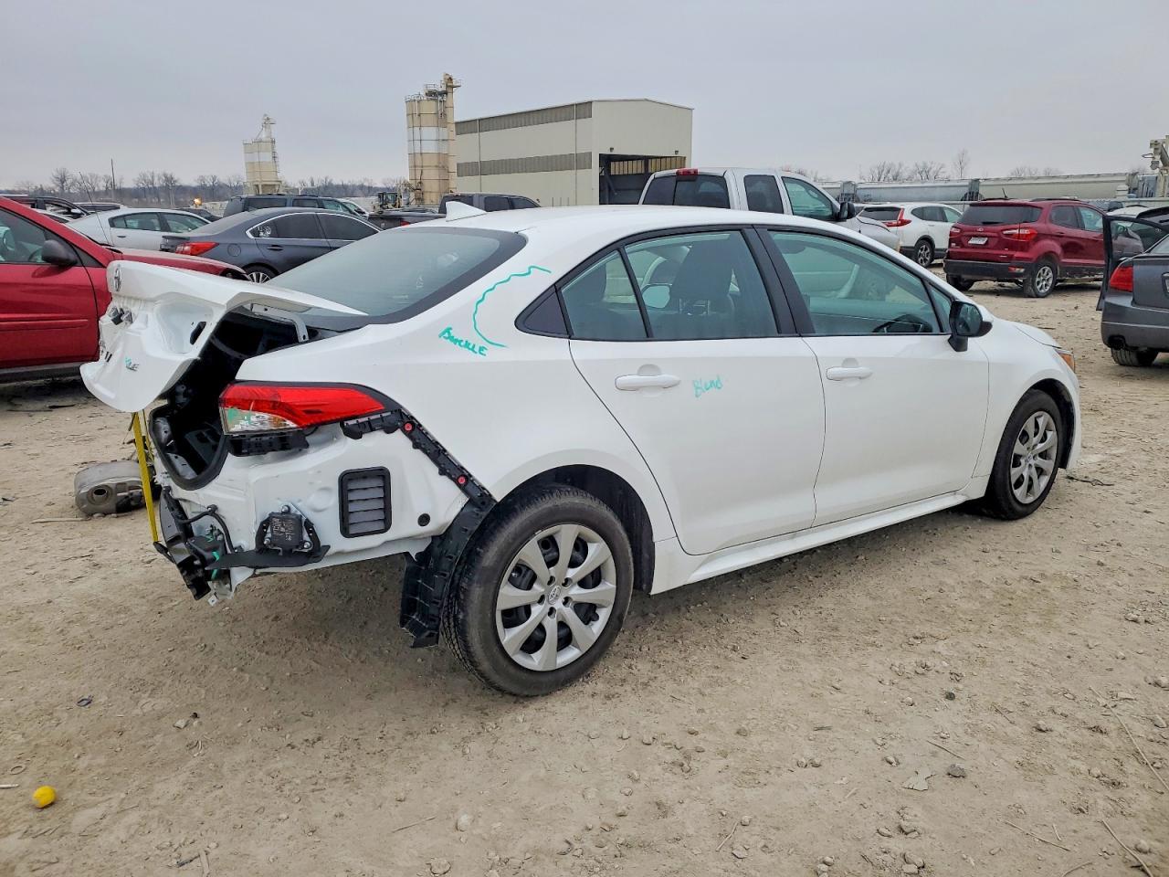 2026 Toyota Corolla Le - Фото 3